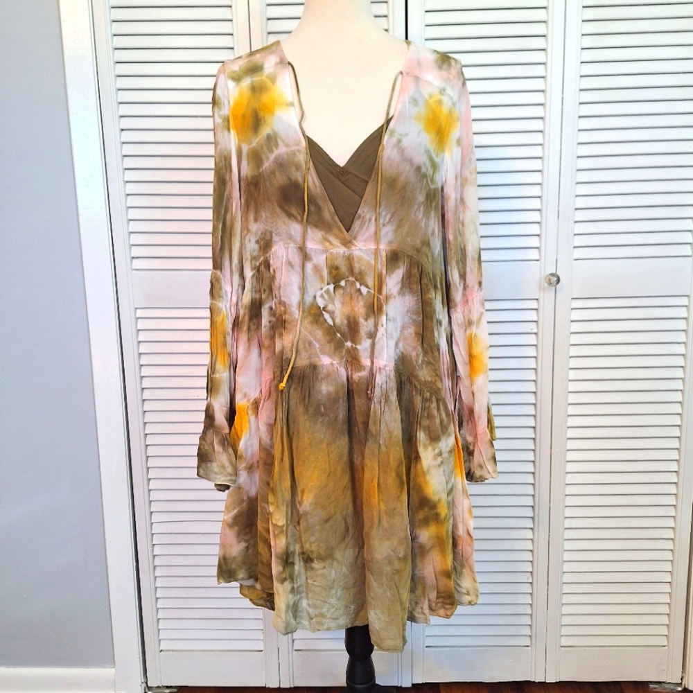 Young fabulous & broke boho tie dye mini dress medium NWT *M1 - Picture 2 of 10